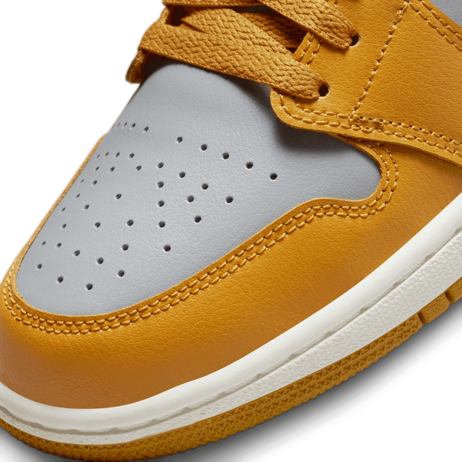 Jordan 1 Low Cement Grey Chutney (W) image 6