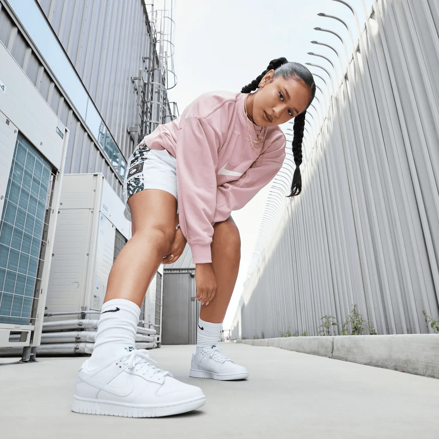 Nike Dunk Low Triple White (W) image 9