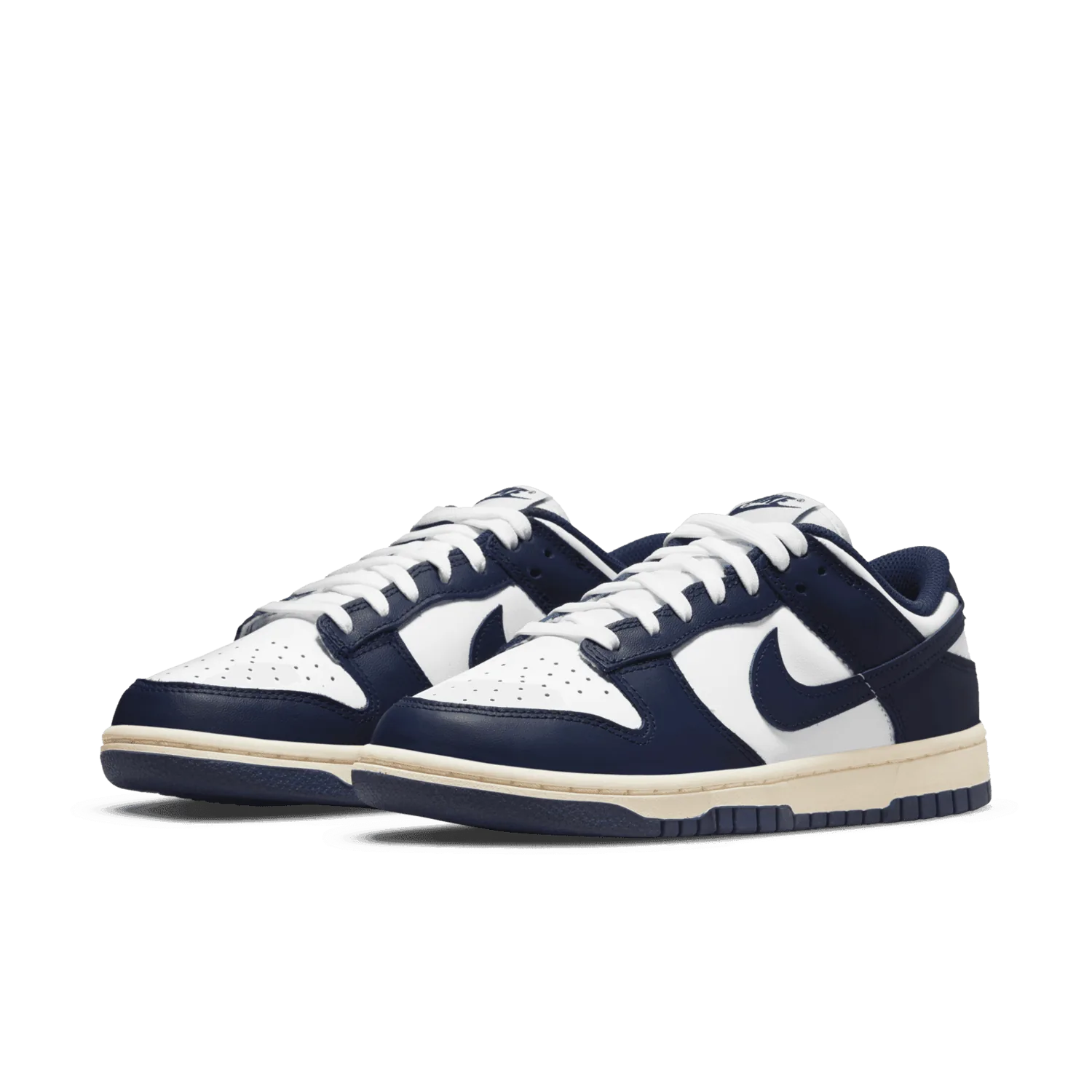 Nike Dunk Low Vintage Navy (W) image 3