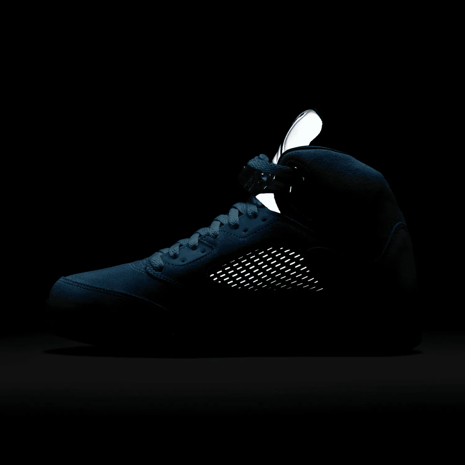Jordan 5 Retro Bluebird (W) image 2
