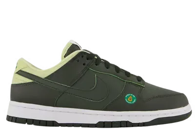 Nike Dunk Low Avocado (W)
