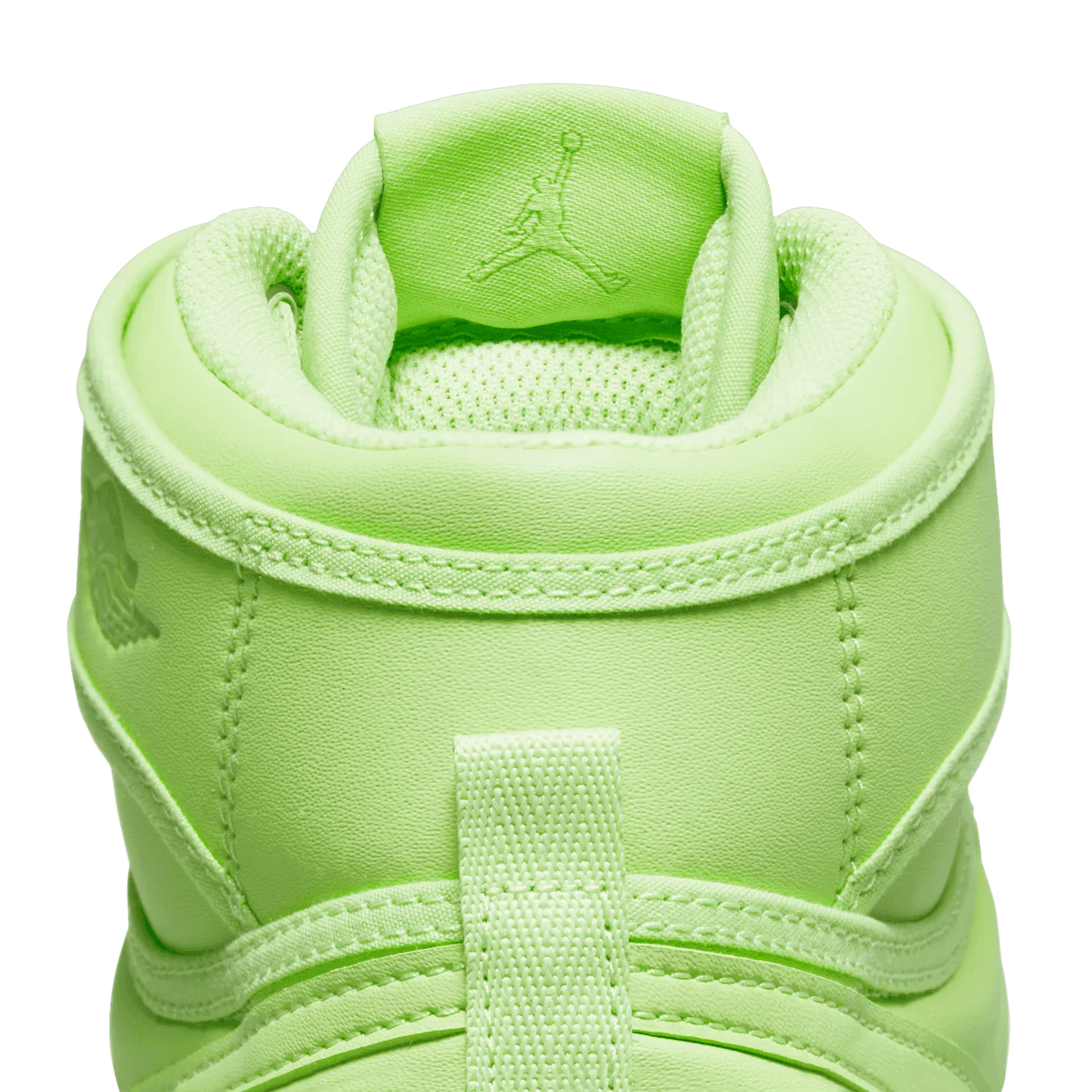 Jordan 1 Retro AJKO Billie Eilish Ghost Green (W) image 13