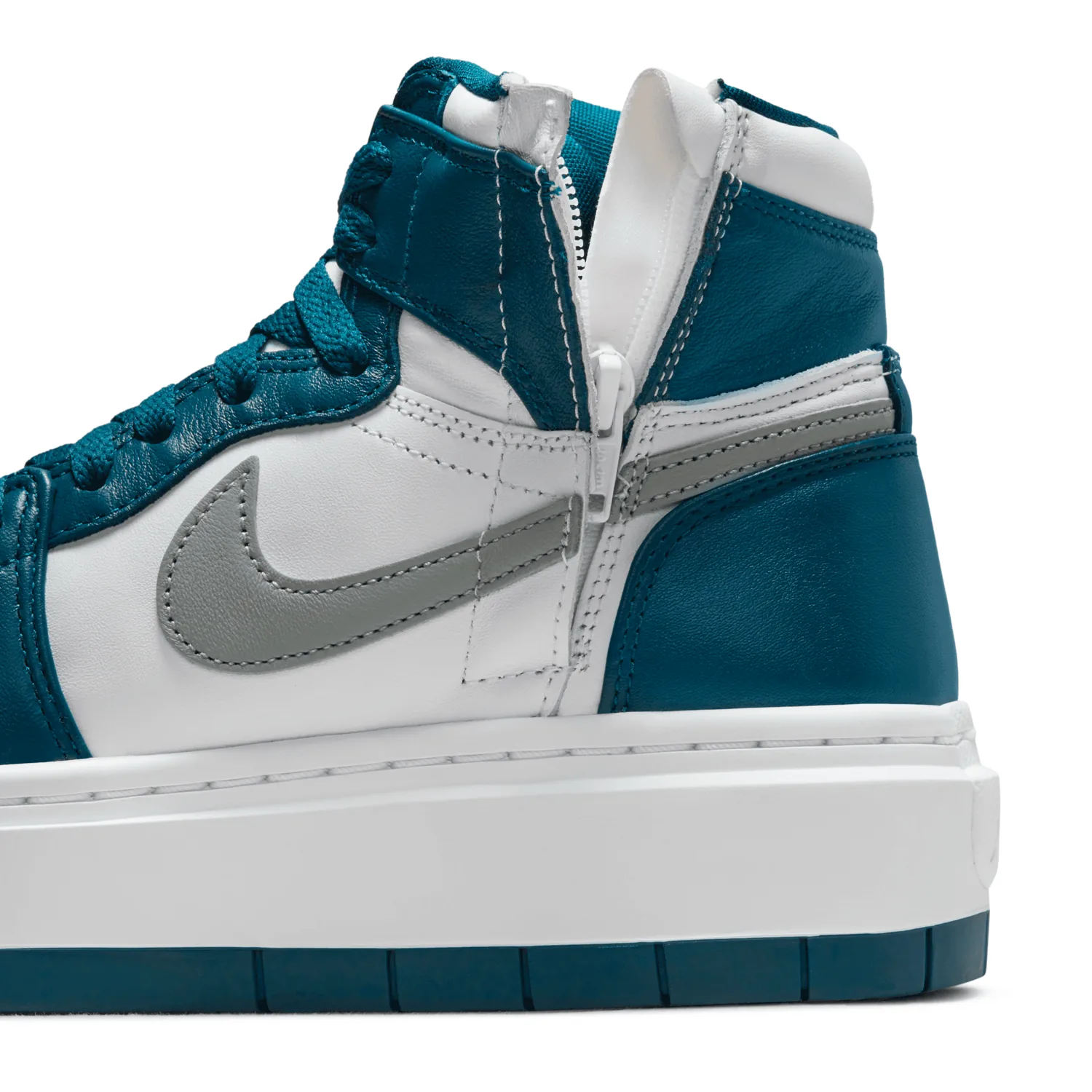 Air Jordan 1 Elevate High Sky J French Blue (W) image 10