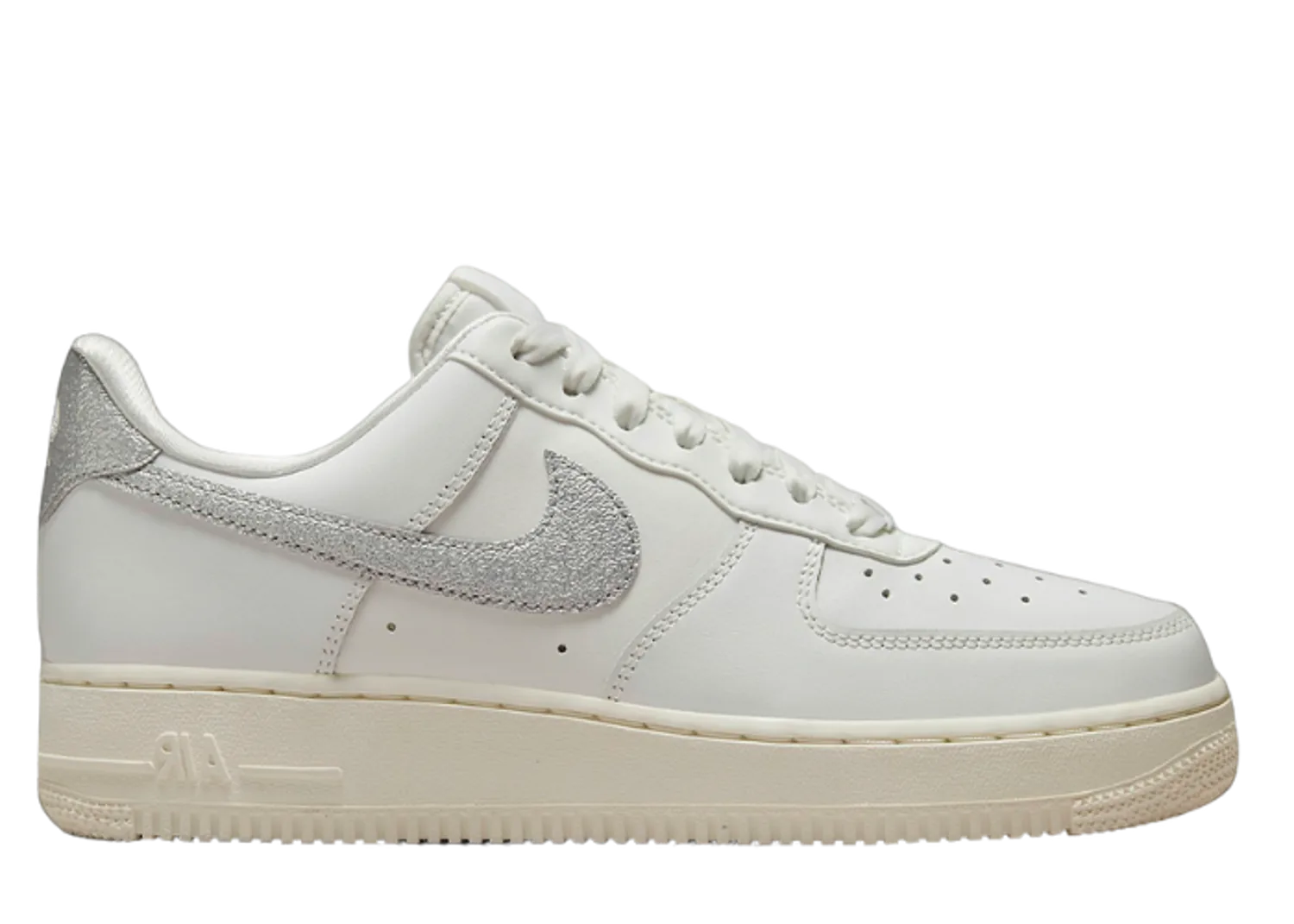 Nike Air Force 1 Low Summit White Metallic Silver (W)