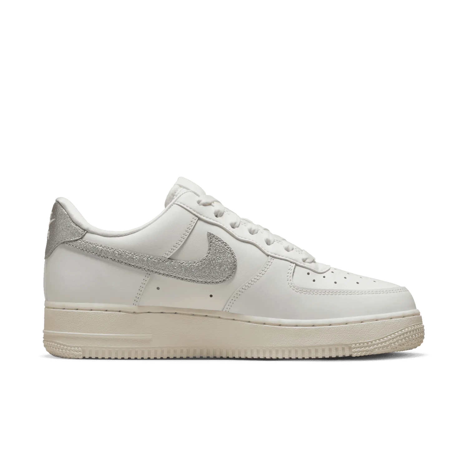 Nike Air Force 1 Low Summit White Metallic Silver (W) image 3