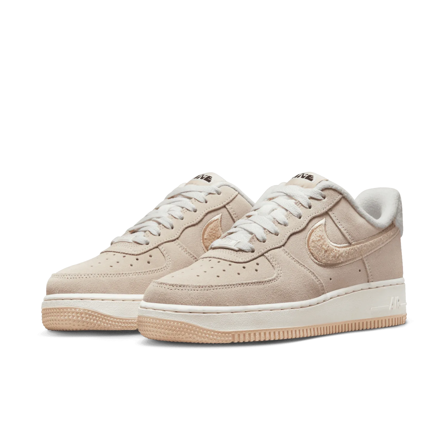 Nike Air Force 1 Low SE Phantom Fleece (W) image 4