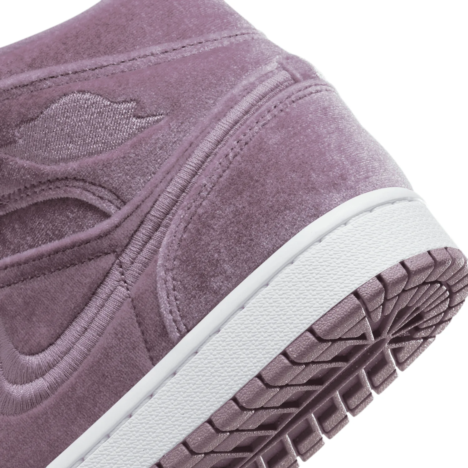 Jordan 1 Mid SE Purple Velvet (W) image 8