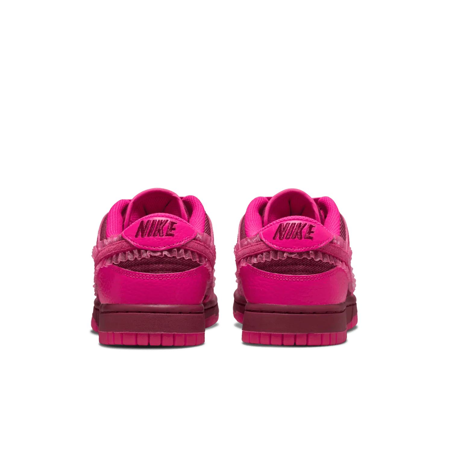 Nike Dunk Low Valentine's Day 2022 (W) image 4