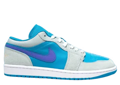 Air Jordan 1 Low SE Light Bone Aquatone (W)