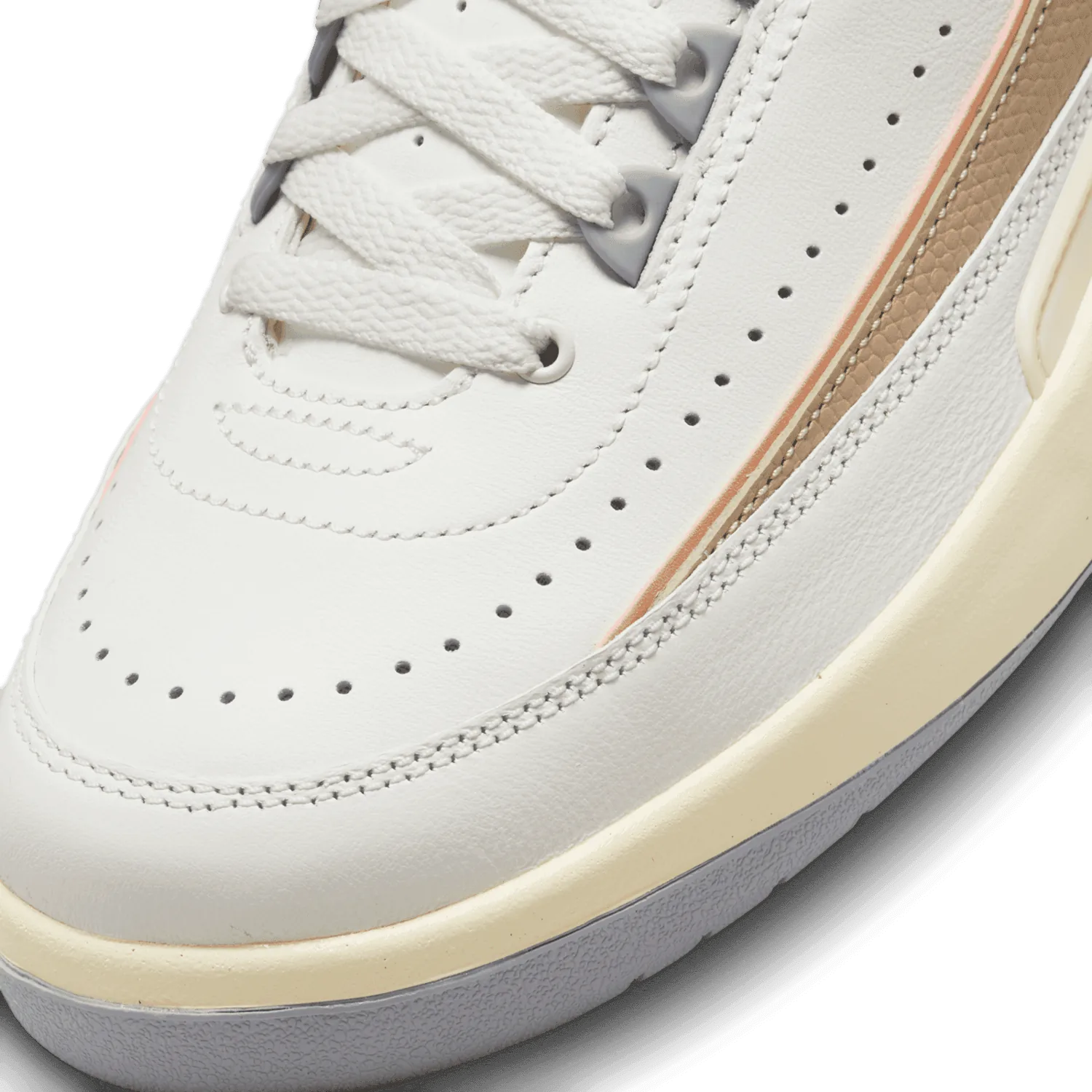 Air Jordan 2 Retro Craft Muslin (W) image 6