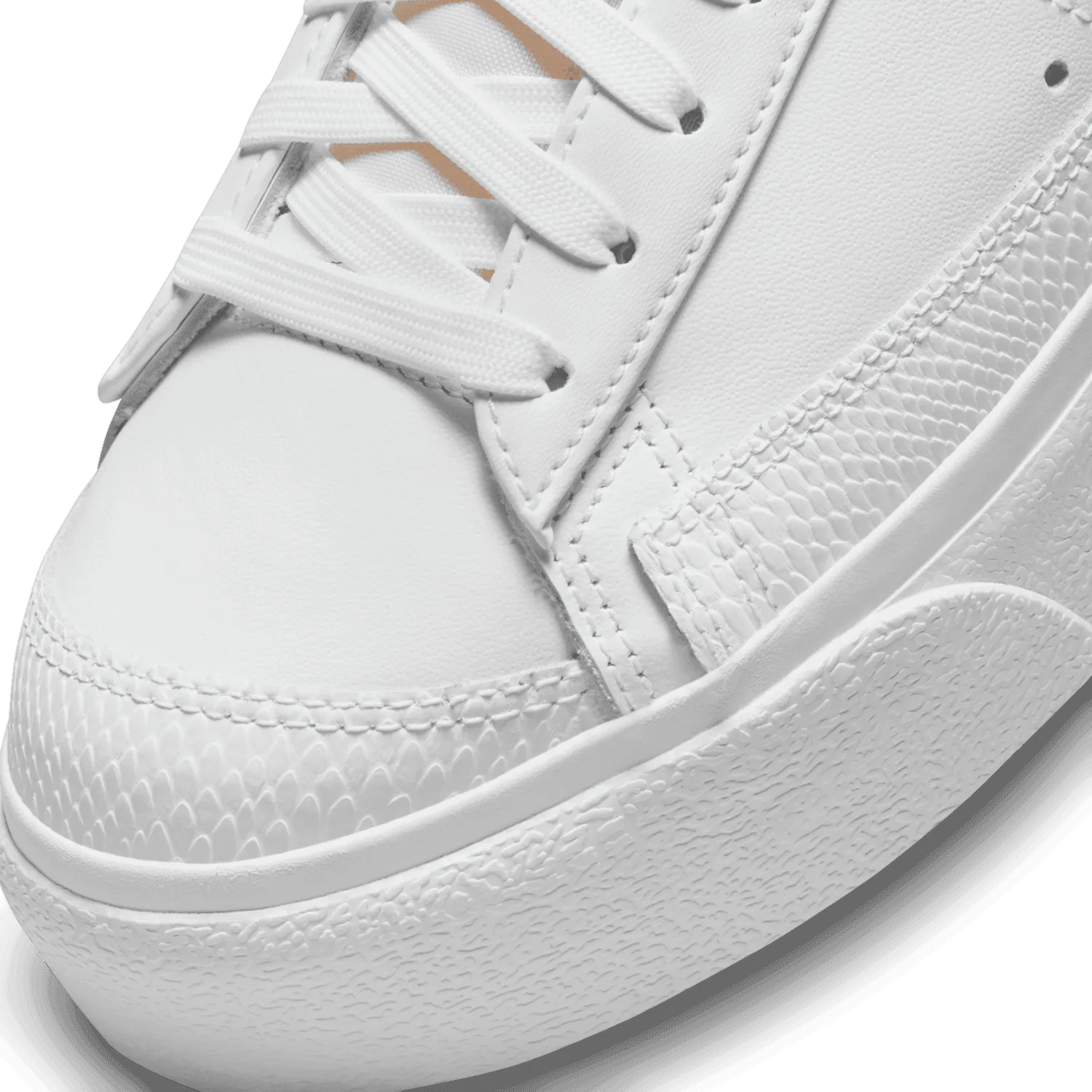 Nike Blazer Low Platform Reptile White Black (W) image 6