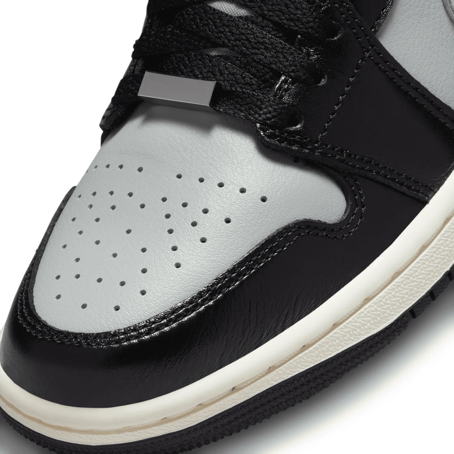 Air Jordan 1 Mid SE Black Chrome (W) image 6
