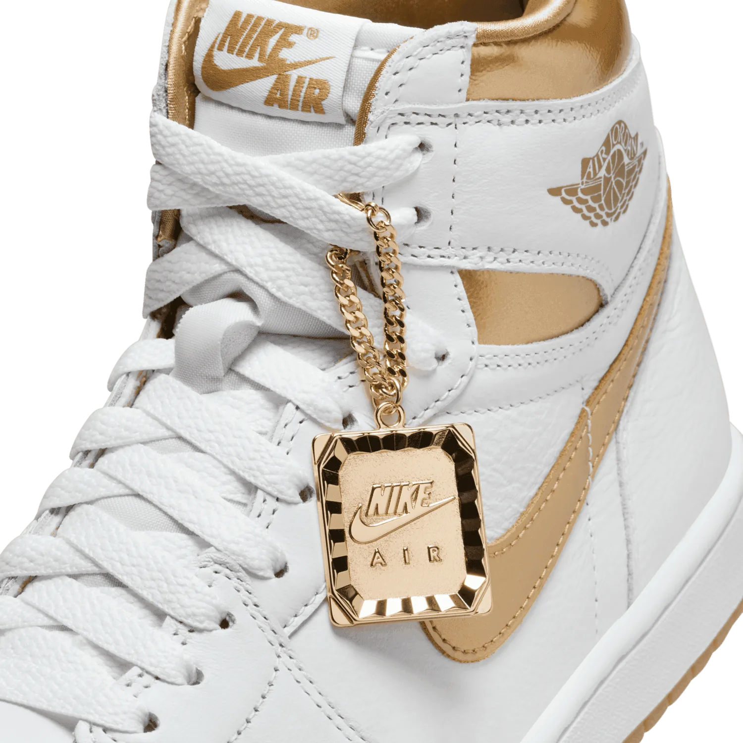 Air Jordan 1 Retro High OG Metallic Gold (W) image 7