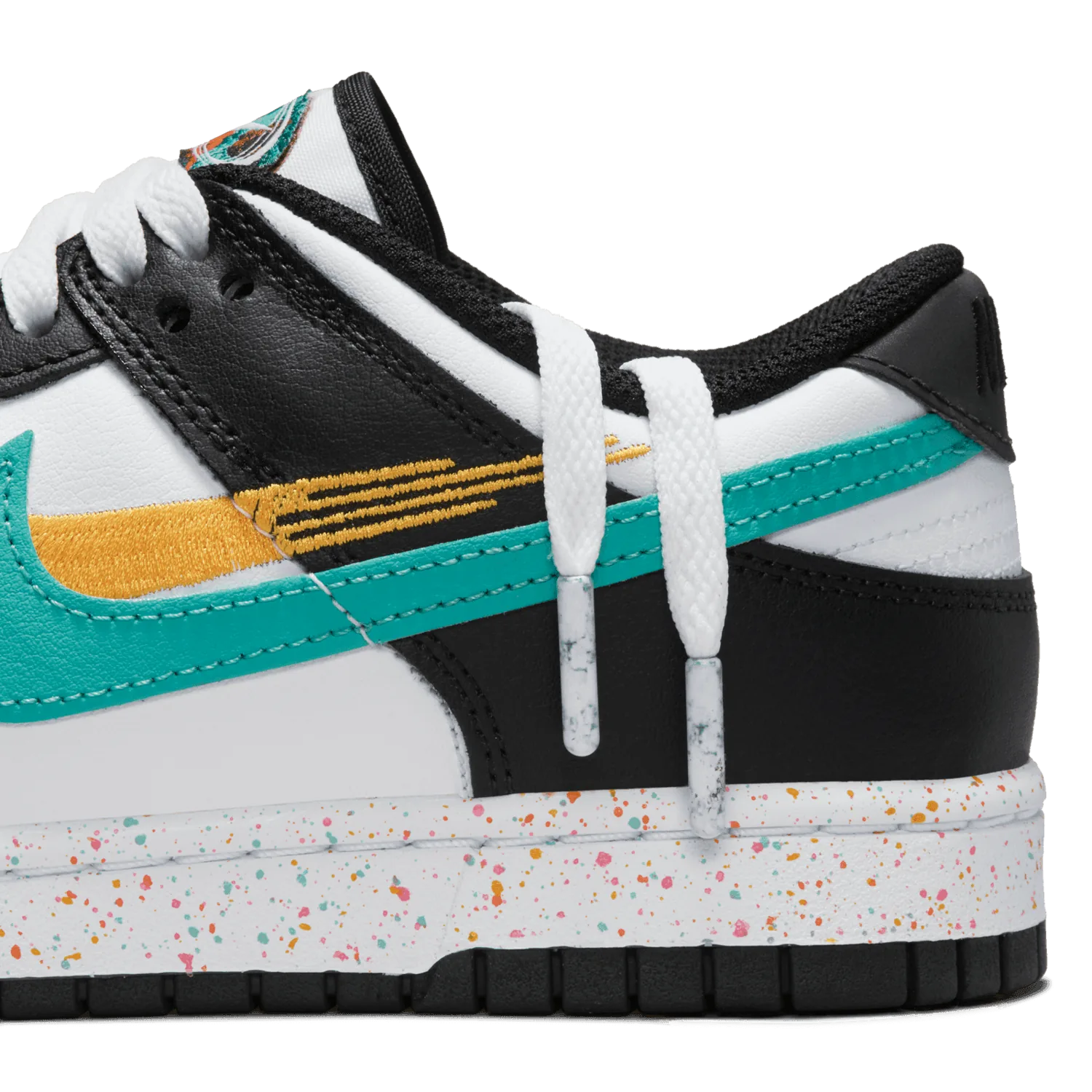 Nike Dunk Low Multi Swoosh (W) image 9
