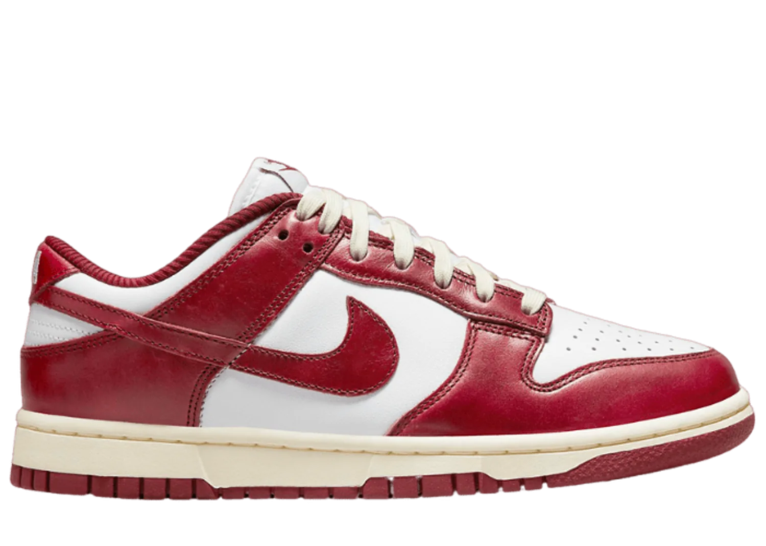Nike Dunk Low Vintage Team Red (W)