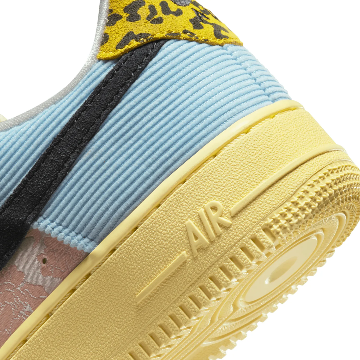 Nike Air Force 1 Low Celestine Blue and Lemon Wash (W) image 9