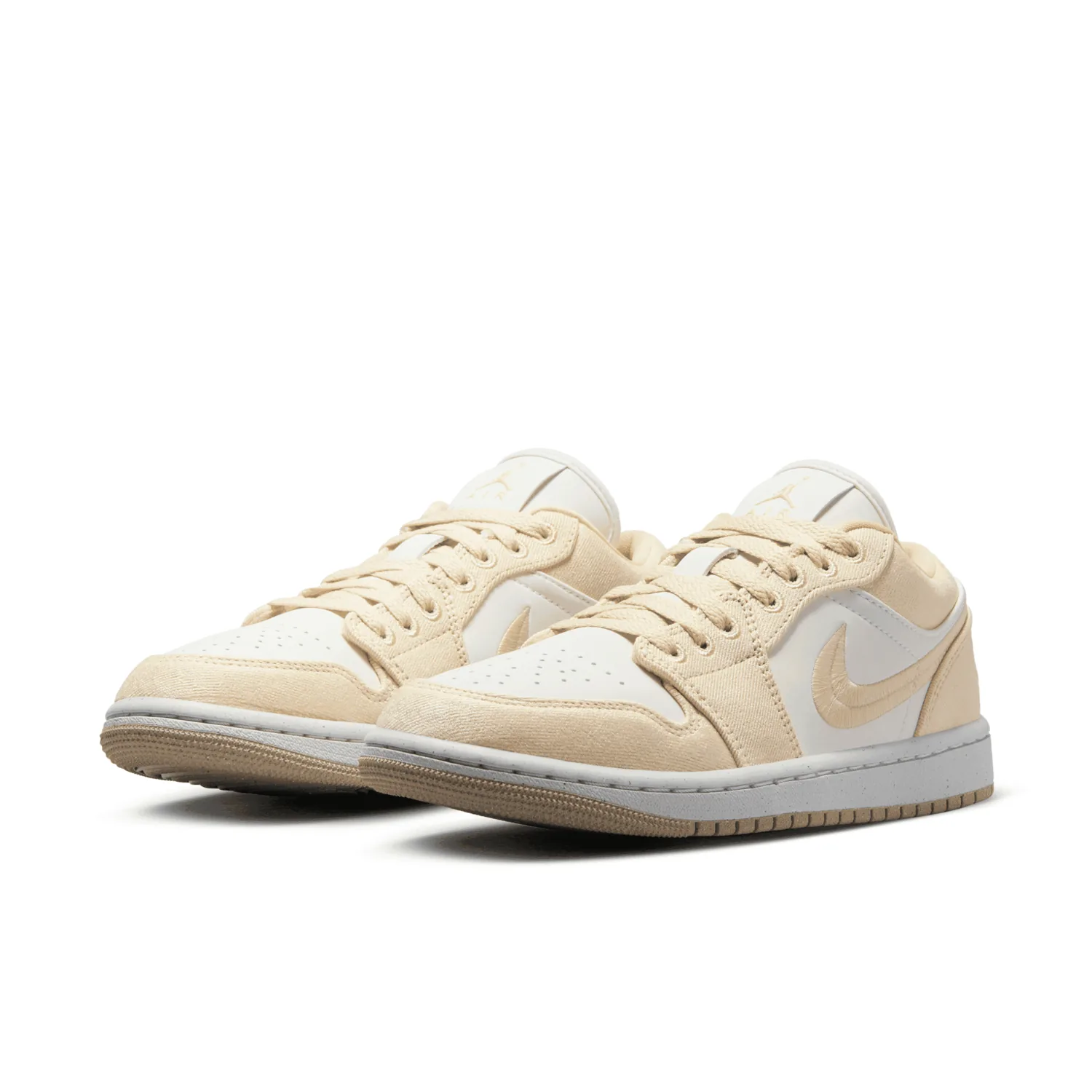 Air Jordan 1 Low SE Canvas Team Gold (W) image 4