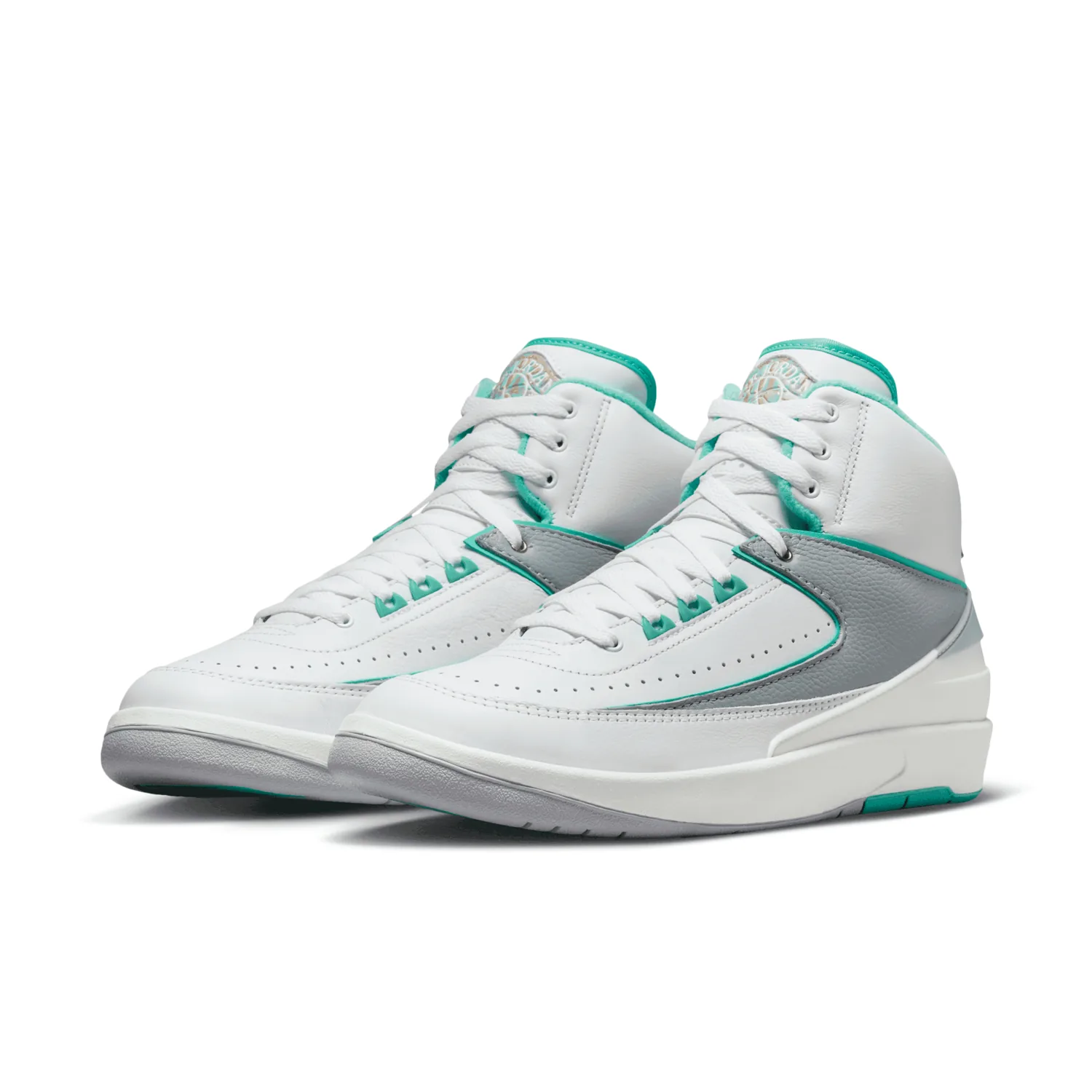 Air Jordan 2 Retro Crystal Mint (W) image 5