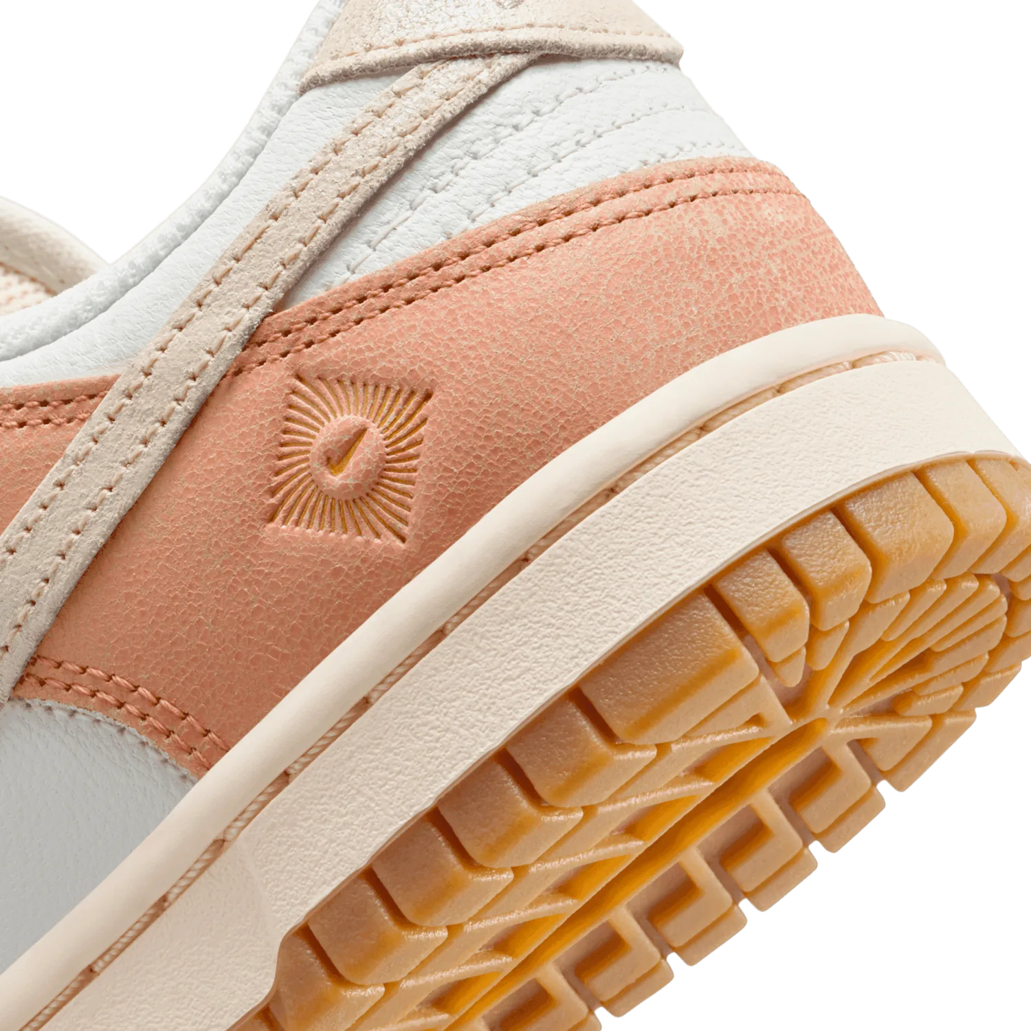 Nike Dunk Low Australia (W) image 7