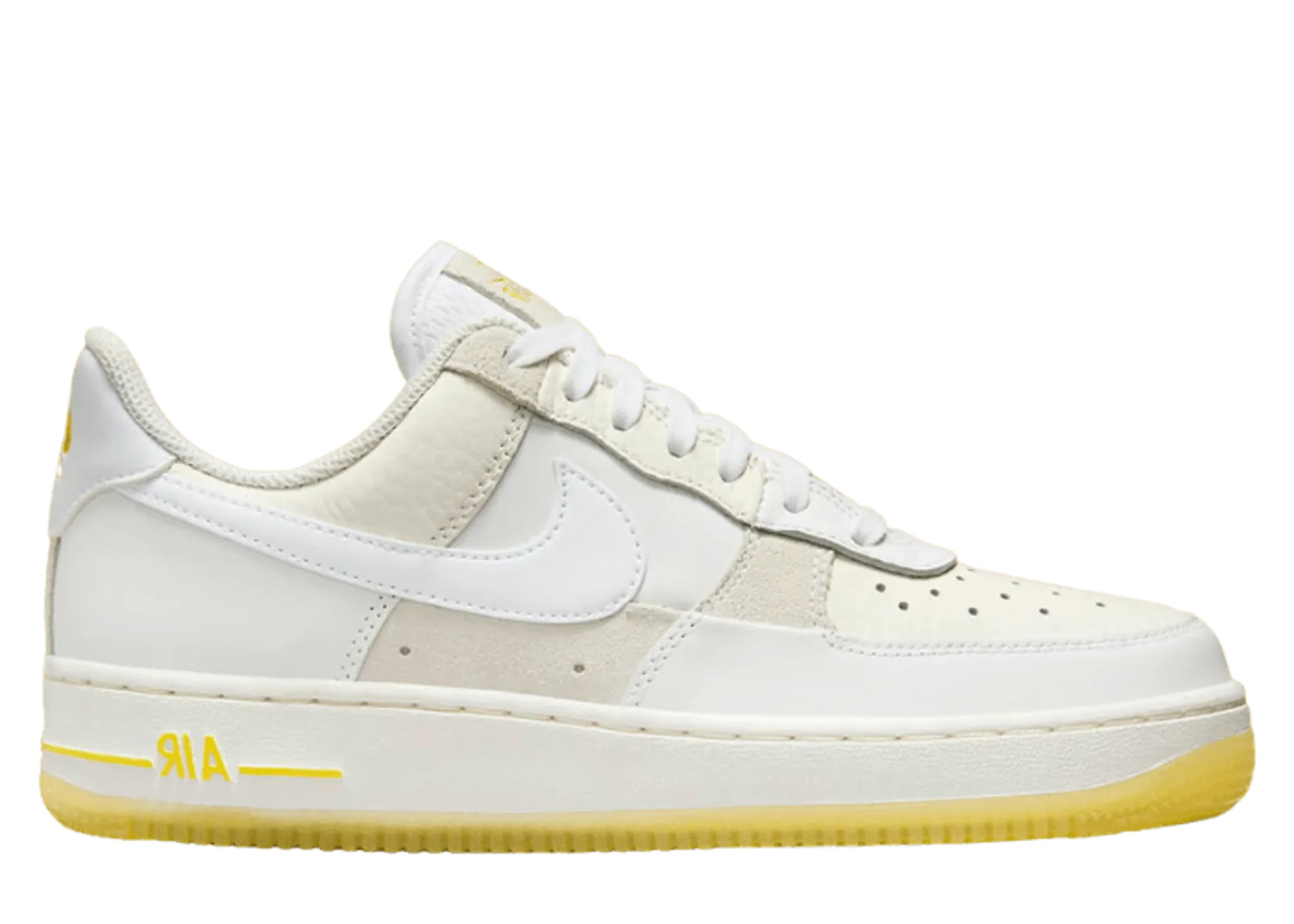 Nike Air Force 1 Low Radioactive (W)