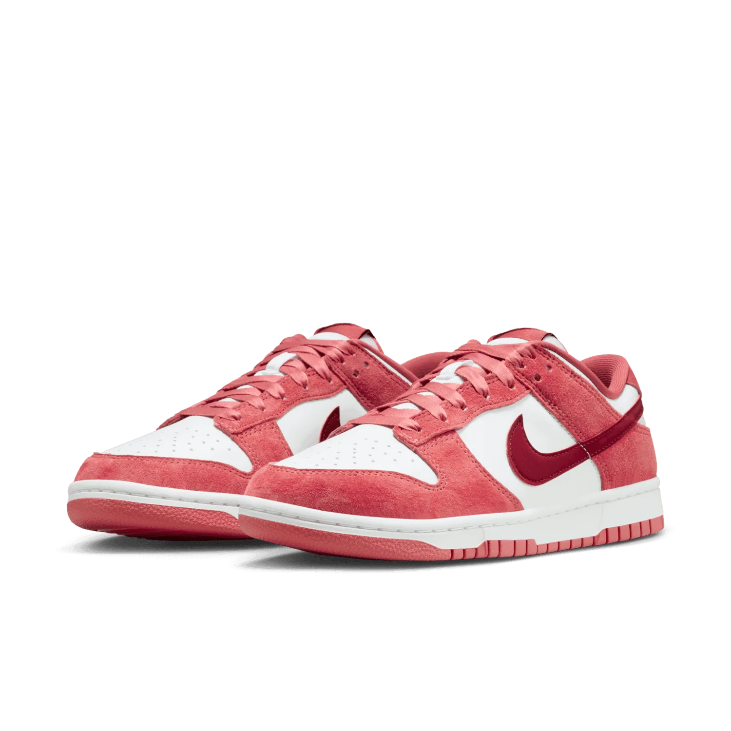 Nike Dunk Low Valentine's Day (2024) (W) image 4