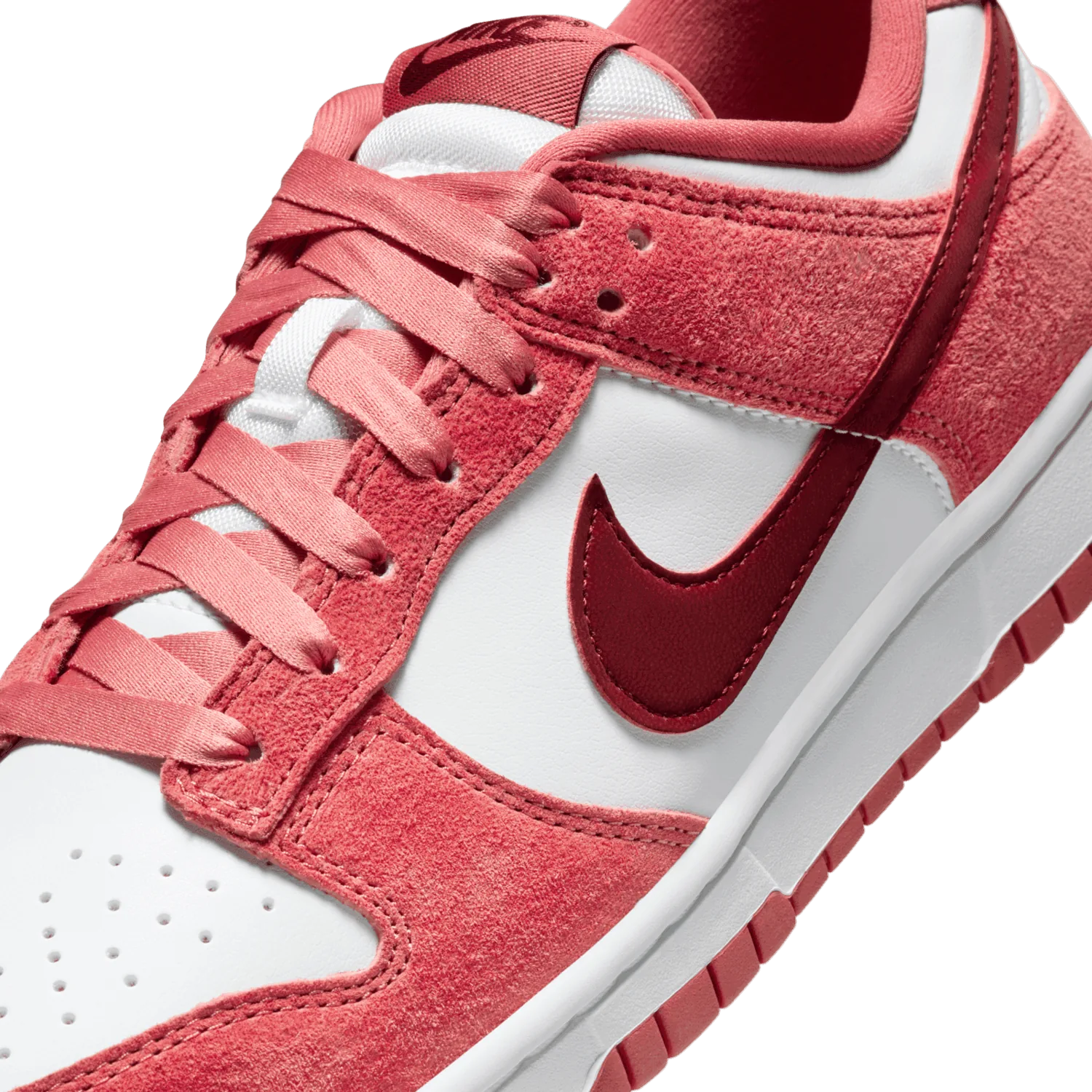 Nike Dunk Low Valentine's Day (2024) (W) image 6