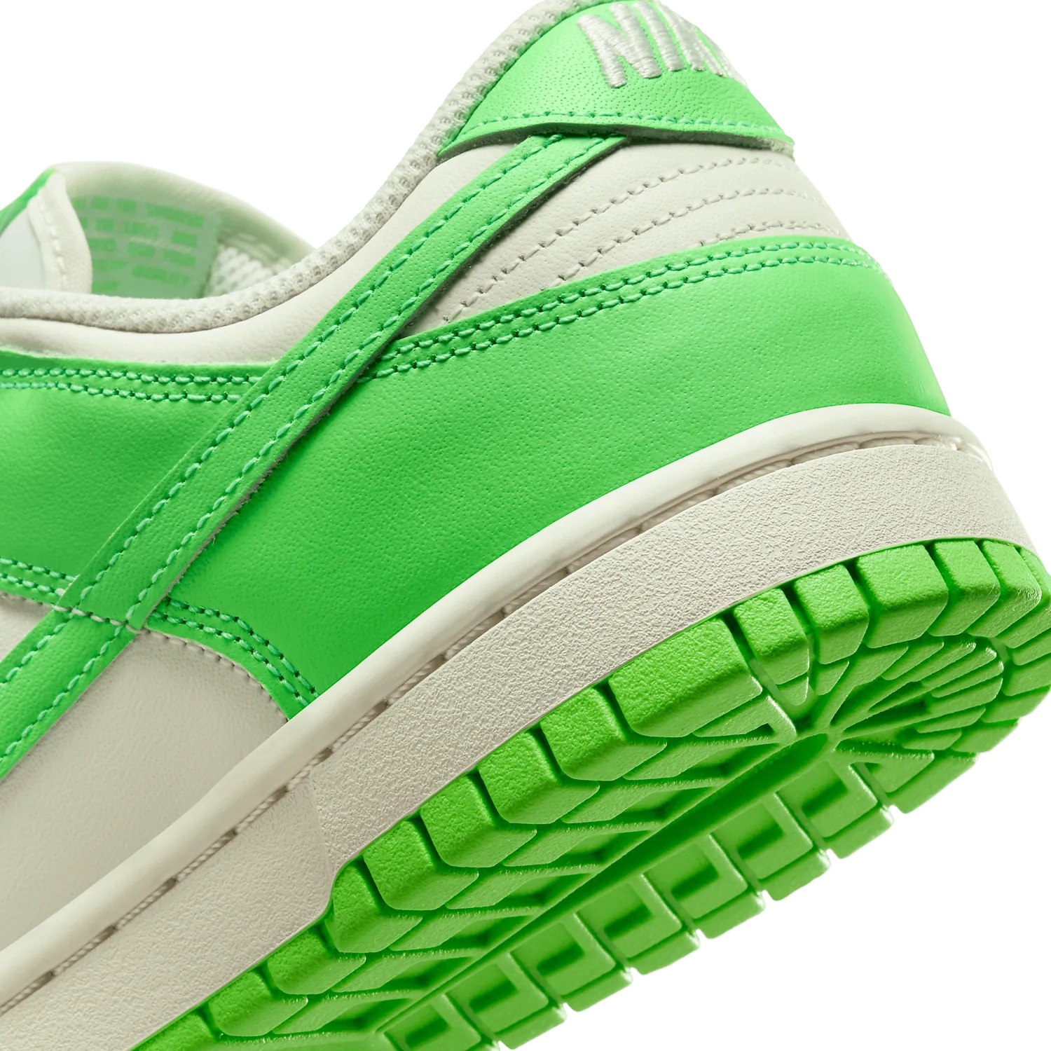 Nike Dunk Low Green Strike (W) image 8