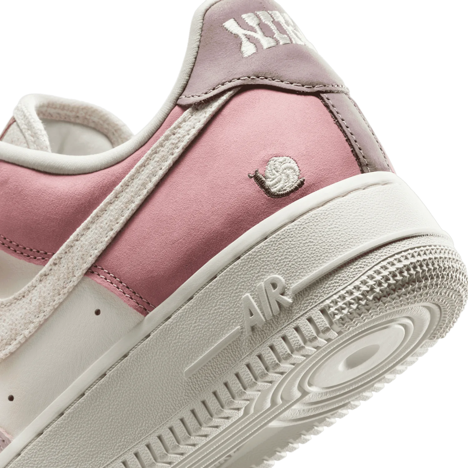 Nike Air Force 1 Low Mushroom (W) image 6