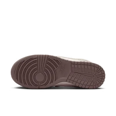 Nike Dunk Low Mushroom (W)