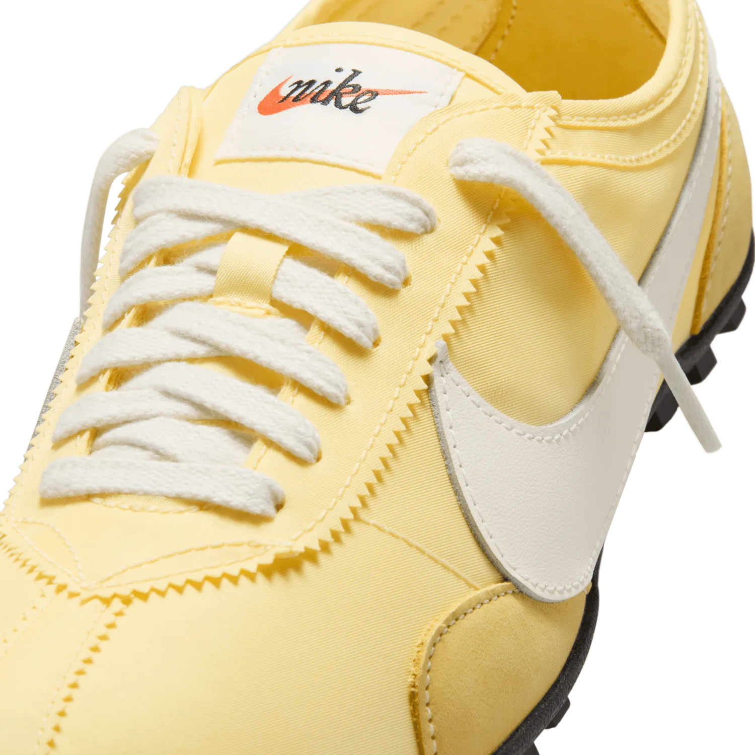 Nike Moon Shoe OG Soft Yellow (W) image 4